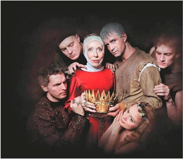 Иллюстрация к книге — Инна Чурикова. Судьба и тема [i_081.jpg]