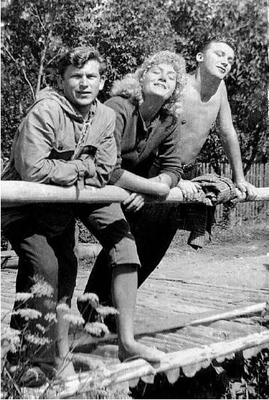 Иллюстрация к книге — Эхо любви [imga400.jpg]