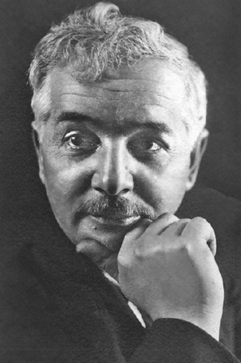 Иллюстрация к книге — Саша Черный. Печальный рыцарь смеха [i_072.jpg]