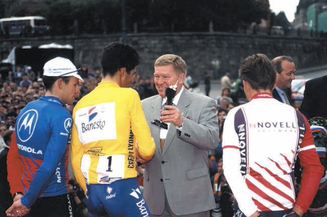 Иллюстрация к книге — Групповая гонка. Записки генерала КГБ [i_002.jpg]