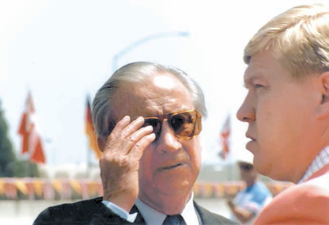 Иллюстрация к книге — Групповая гонка. Записки генерала КГБ [i_017.jpg]