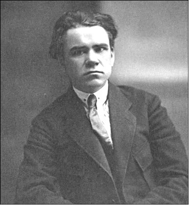 Иллюстрация к книге — Красные против белых. Спецслужбы в Гражданской войне 1917-1922 [i_020.jpg]