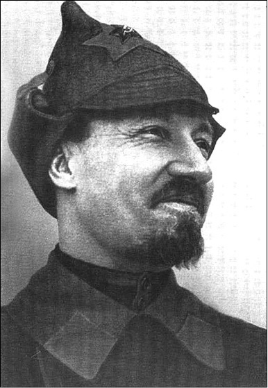 Иллюстрация к книге — Красные против белых. Спецслужбы в Гражданской войне 1917-1922 [i_023.jpg]