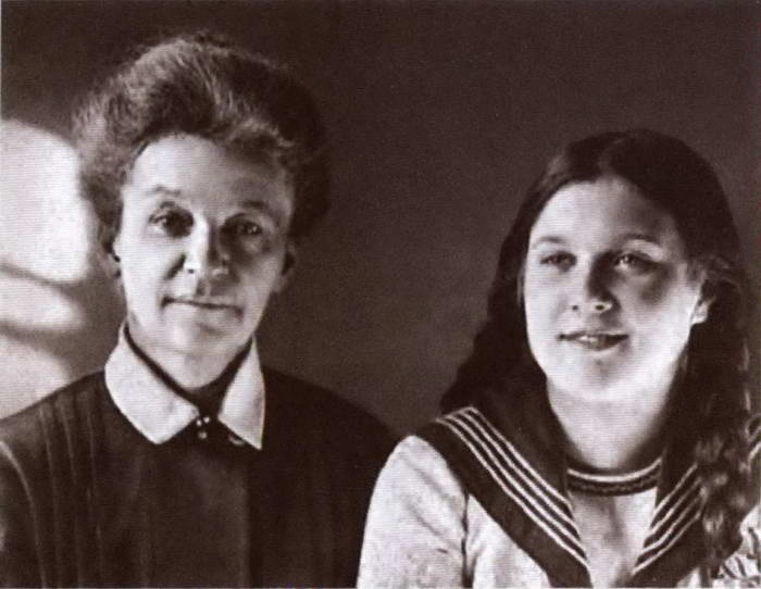 Иллюстрация к книге — Любовь Орлова [i_016.jpg]