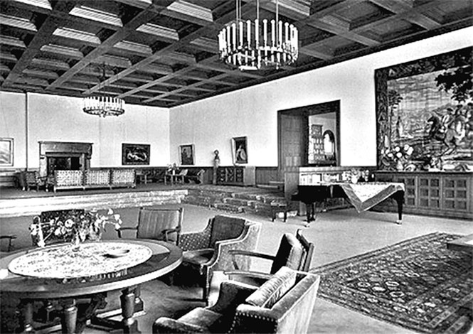 Иллюстрация к книге — Женщина фюрера, или Как Ева Браун погубила Третий рейх [i_021.jpg]