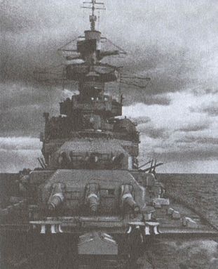 Иллюстрация к книге — Вторая мировая война на море и в воздухе. Причины поражения военно-морских и воздушных сил Германии [i_019.jpg]