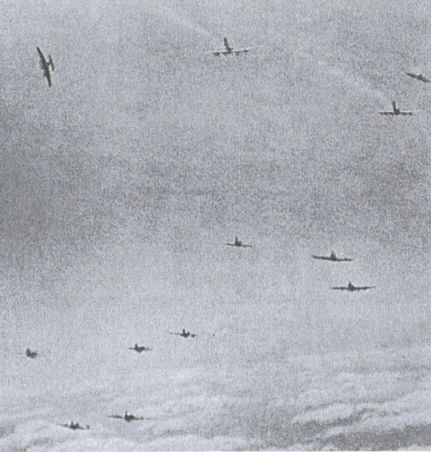 Иллюстрация к книге — Вторая мировая война на море и в воздухе. Причины поражения военно-морских и воздушных сил Германии [i_074.jpg]