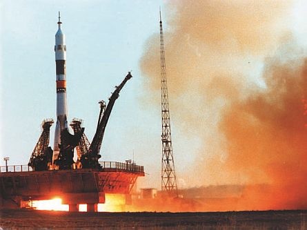 Иллюстрация к книге — Космонавт №34. От лучины до пришельцев [i_052.jpg]