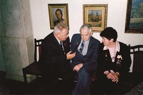 Иллюстрация к книге — Космонавт №34. От лучины до пришельцев [i_065.jpg]