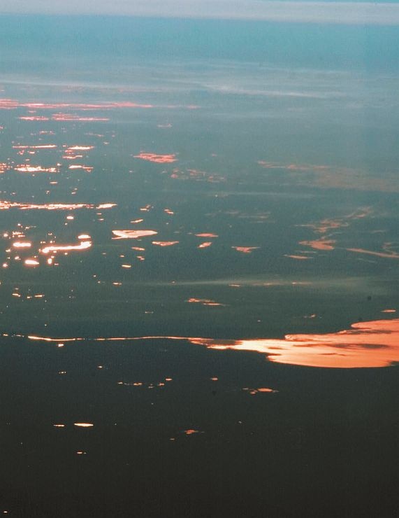 Иллюстрация к книге — Космонавт №34. От лучины до пришельцев [i_073.jpg]