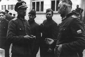 Иллюстрация к книге — Особый штаб &quot;Россия&quot; [p0355.jpg]