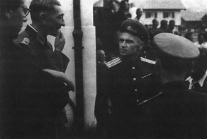 Иллюстрация к книге — Особый штаб &quot;Россия&quot; [p0358.jpg]