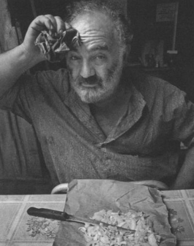 Иллюстрация к книге — Параджанов [i_024.jpg]