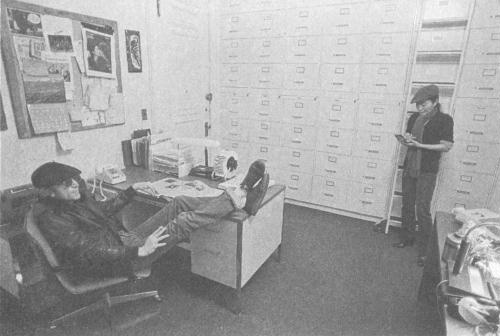 Иллюстрация к книге — 8 декабря 1980 года. День, когда погиб Джон Леннон [pic_3.jpg]