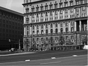 Иллюстрация к книге — Сталин и Берия. Секретные архивы Кремля. Оболганные герои или исчадия ада? [_39.jpg]