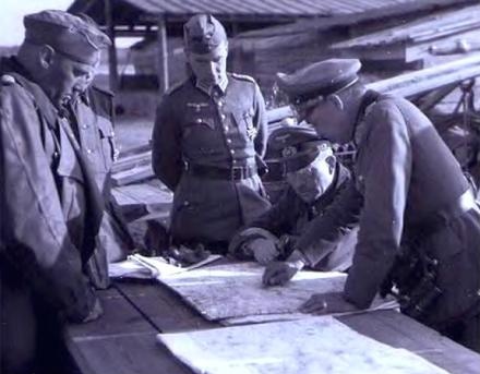 Иллюстрация к книге — Воспоминания немецкого генерала. Танковые войска Германии во Второй мировой войне. 1939-1945 [_49.jpg]