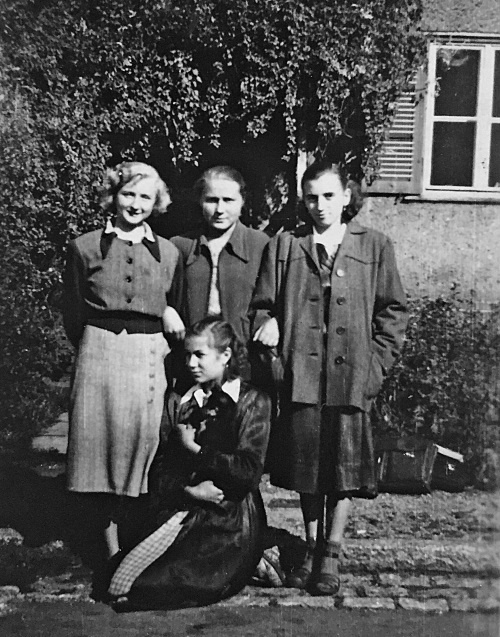 Иллюстрация к книге — От чистого сердца [i_013.jpg]