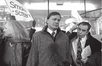 Иллюстрация к книге — Смертельно опасный выбор. Чем борьба с прививками грозит нам всем [_0324.jpg]