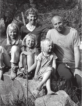 Иллюстрация к книге — Смертельно опасный выбор. Чем борьба с прививками грозит нам всем [_0340.jpg]