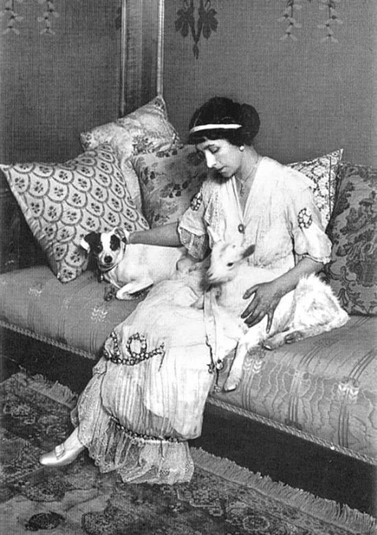 Иллюстрация к книге — Быть балериной. Частная жизнь танцовщиц Императорского театра [i_018.jpg]