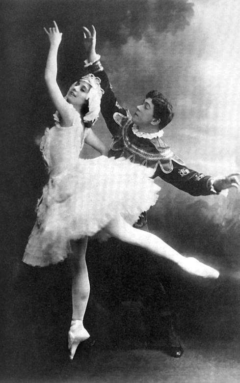 Иллюстрация к книге — Быть балериной. Частная жизнь танцовщиц Императорского театра [i_030.jpg]