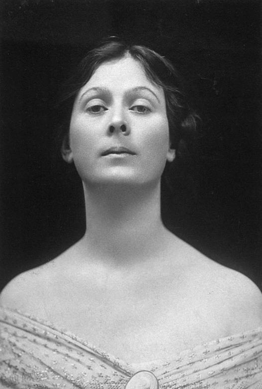 Иллюстрация к книге — Быть балериной. Частная жизнь танцовщиц Императорского театра [i_031.jpg]