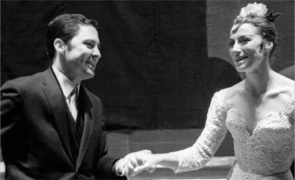 Иллюстрация к книге — Азбука легенды. Диалоги с Майей Плисецкой [i_010.jpg]