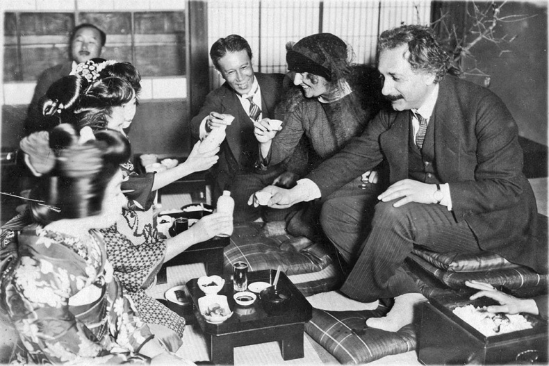 Иллюстрация к книге — Альберт Эйнштейн. Теория всего [_43.jpg]