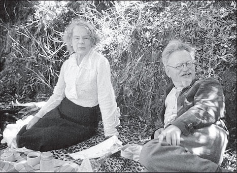 Иллюстрация к книге — Маршал Берия. Штрихи к биографии [i_163.jpg]