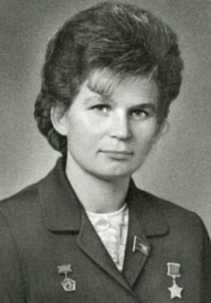 Иллюстрация к книге — Юрий Гагарин [i_055.jpg]