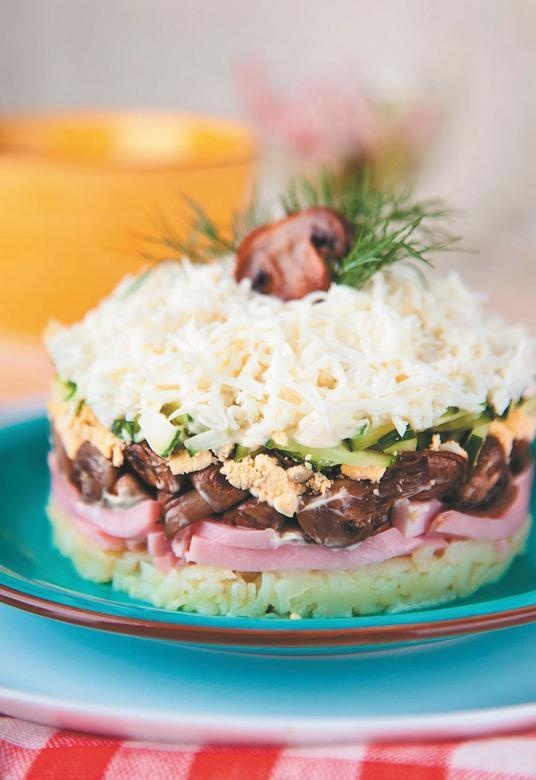 Иллюстрация к книге — Слоеные салаты [i_004.jpg]