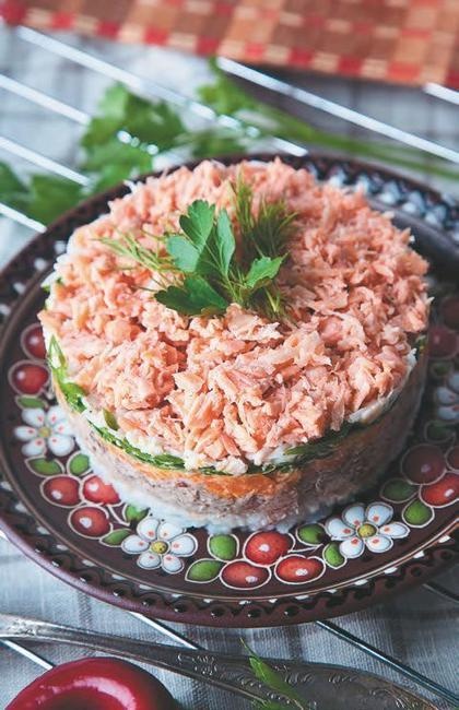 Иллюстрация к книге — Слоеные салаты [i_033.jpg]