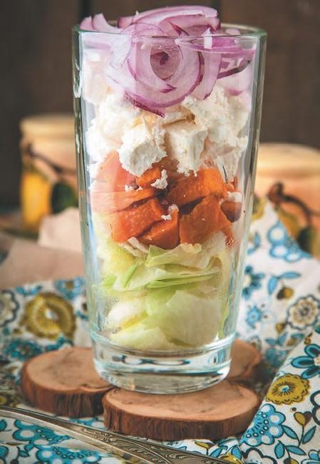 Иллюстрация к книге — Слоеные салаты [i_047.jpg]