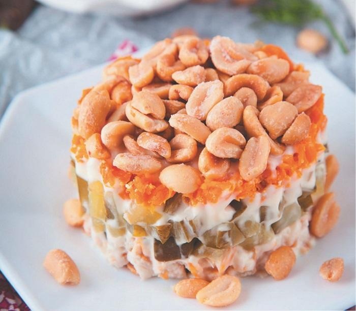 Иллюстрация к книге — Слоеные салаты [i_050.jpg]