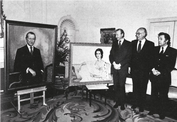 Иллюстрация к книге — Илья Глазунов. Любовь и ненависть [i_021.jpg]