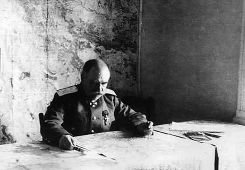 Иллюстрация к книге — Отречение. Император Николай II и Февральская революция [i_060.jpg]