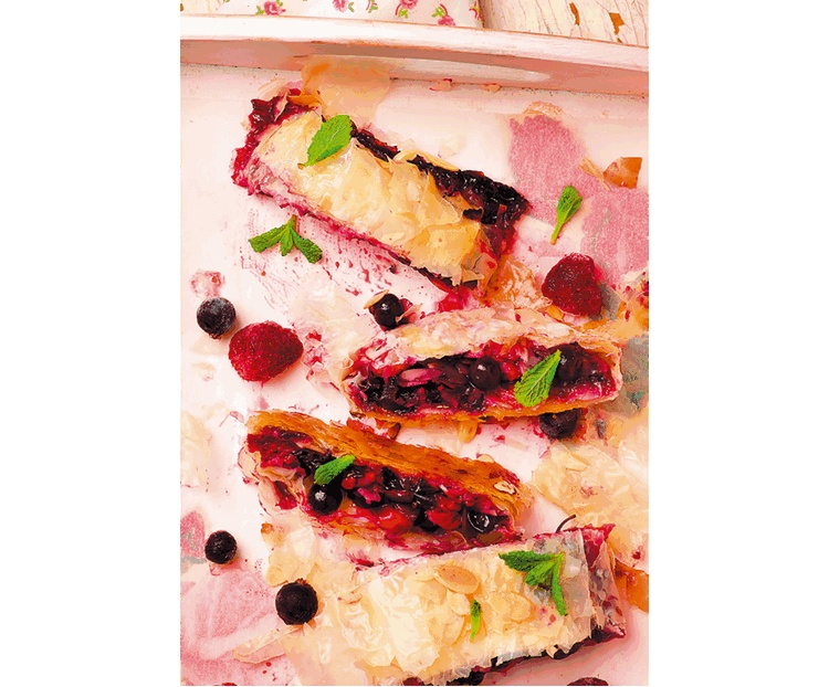 Иллюстрация к книге — Штрудели, завиванцы, вертуты, блинные пироги, буреки [i_050.jpg]