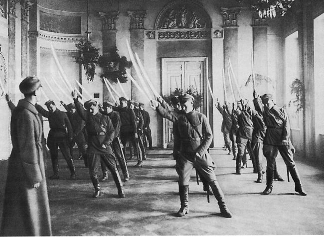 Иллюстрация к книге — Империя. От Екатерины II до Сталина [i_073.jpg]