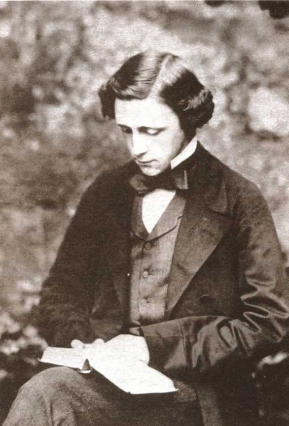 Иллюстрация к книге — Льюис Кэрролл [i_004.jpg]