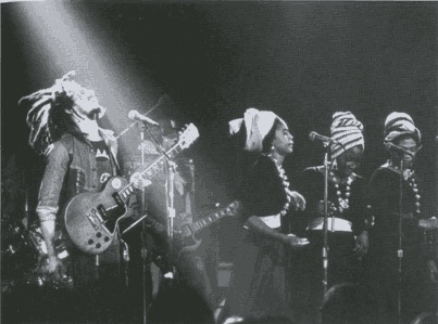 Иллюстрация к книге — No Woman No Cry. Моя жизнь с Бобом Марли [i_009.jpg]