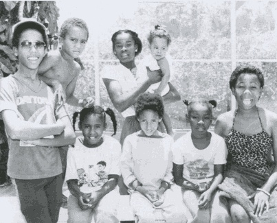 Иллюстрация к книге — No Woman No Cry. Моя жизнь с Бобом Марли [i_014.jpg]