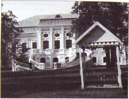 Иллюстрация к книге — Грибоедов. Тайны смерти вазир-мухтара [i_005.jpg]