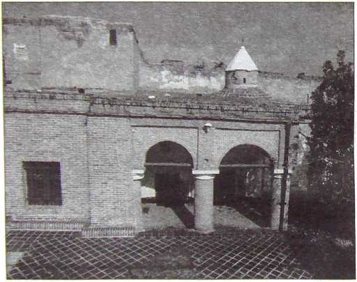 Иллюстрация к книге — Грибоедов. Тайны смерти вазир-мухтара [i_019.jpg]