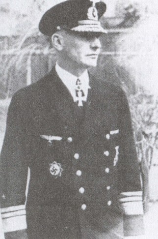 Иллюстрация к книге — Правда о &quot;Вильгельме Густлофе&quot; [i_037.jpg]