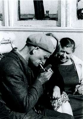 Иллюстрация к книге — Абель-Фишер [i_047.jpg]