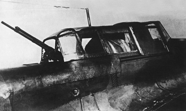 Иллюстрация к книге — Штурмовики. «Мы взлетали в ад» [i_009.jpg]