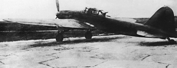 Иллюстрация к книге — Штурмовики. «Мы взлетали в ад» [i_012.jpg]