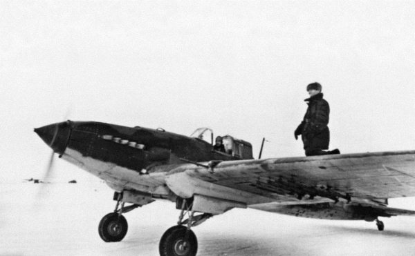 Иллюстрация к книге — Штурмовики. «Мы взлетали в ад» [i_051.jpg]