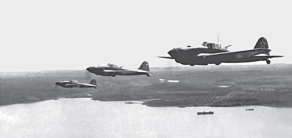 Иллюстрация к книге — Штурмовики. «Мы взлетали в ад» [i_059.jpg]