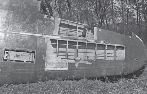 Иллюстрация к книге — Штурмовики. «Мы взлетали в ад» [i_074.jpg]